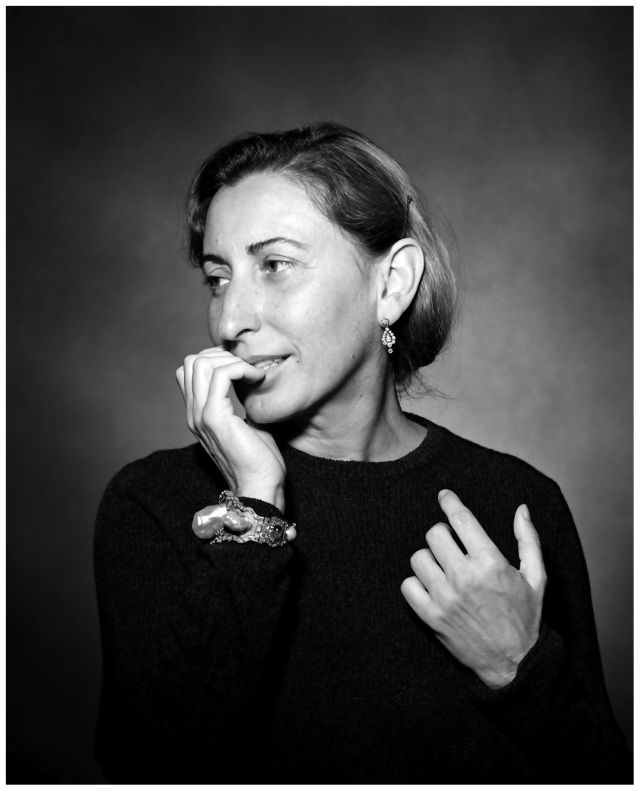 Prada & Miu Miu桀骜难驯的风格，就是缪西娅·普拉达本人