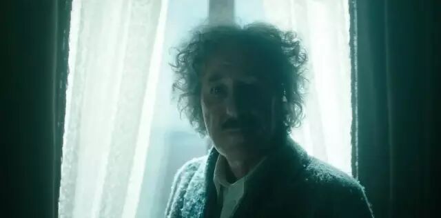 《加勒比海盗》中的“巴博萨船长”&nbsp;杰弗里·拉什演绎的是本片的主人公了物理学家爱因斯坦。