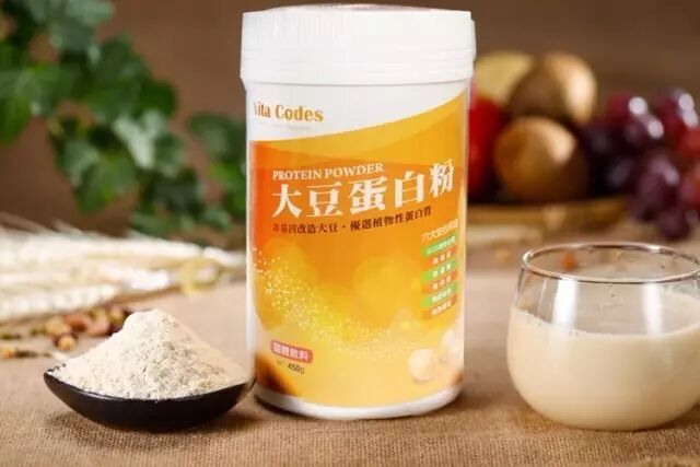 二胎出月子的昆凌与周杰伦同游日本,四肢纤细惹人羡慕!