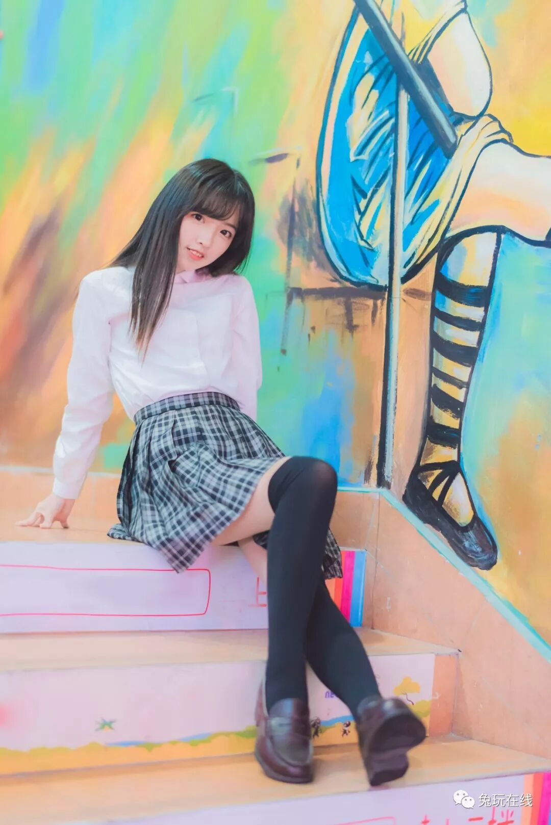 污的可以:可怕!13岁少女因拍cos遭摄影师强暴并杀害!