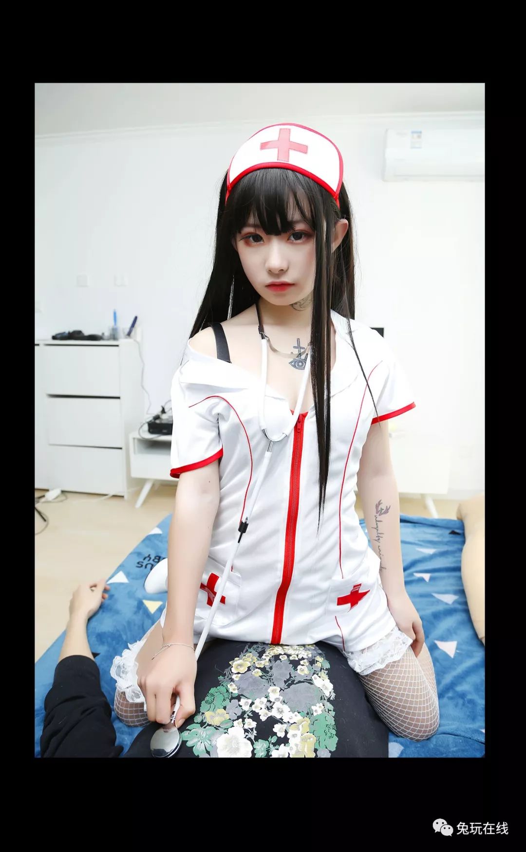 污的可以:护士姐姐的上门服务?嘿嘿嘿.