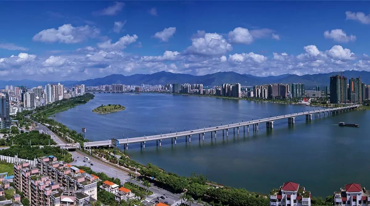 你觉得值得跑吗 采写:清远日报记者 何帆