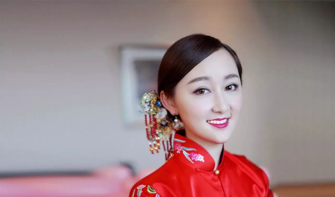 新娘造型欣赏│秀禾服这么美,你怎么可以不知道!