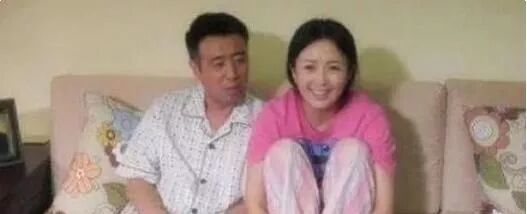 于和伟妻子,靳东妻子,张嘉译妻子,网友:对比之后差距太大