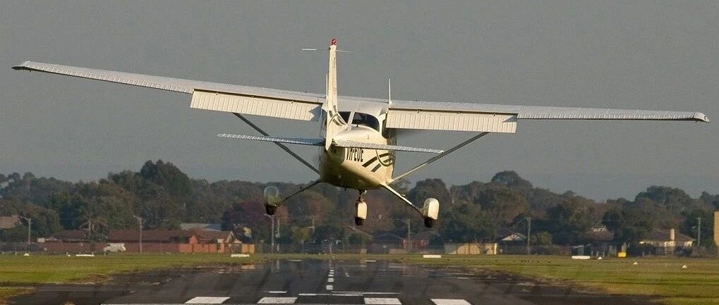 赛斯纳172 “危险的侧..