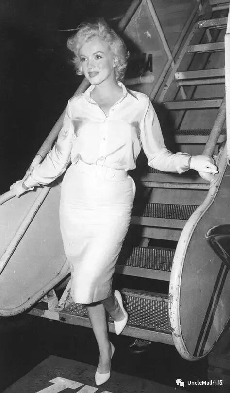 高跟鞋红底鞋_红底高跟鞋的牌子_红底高跟鞋是什么牌子