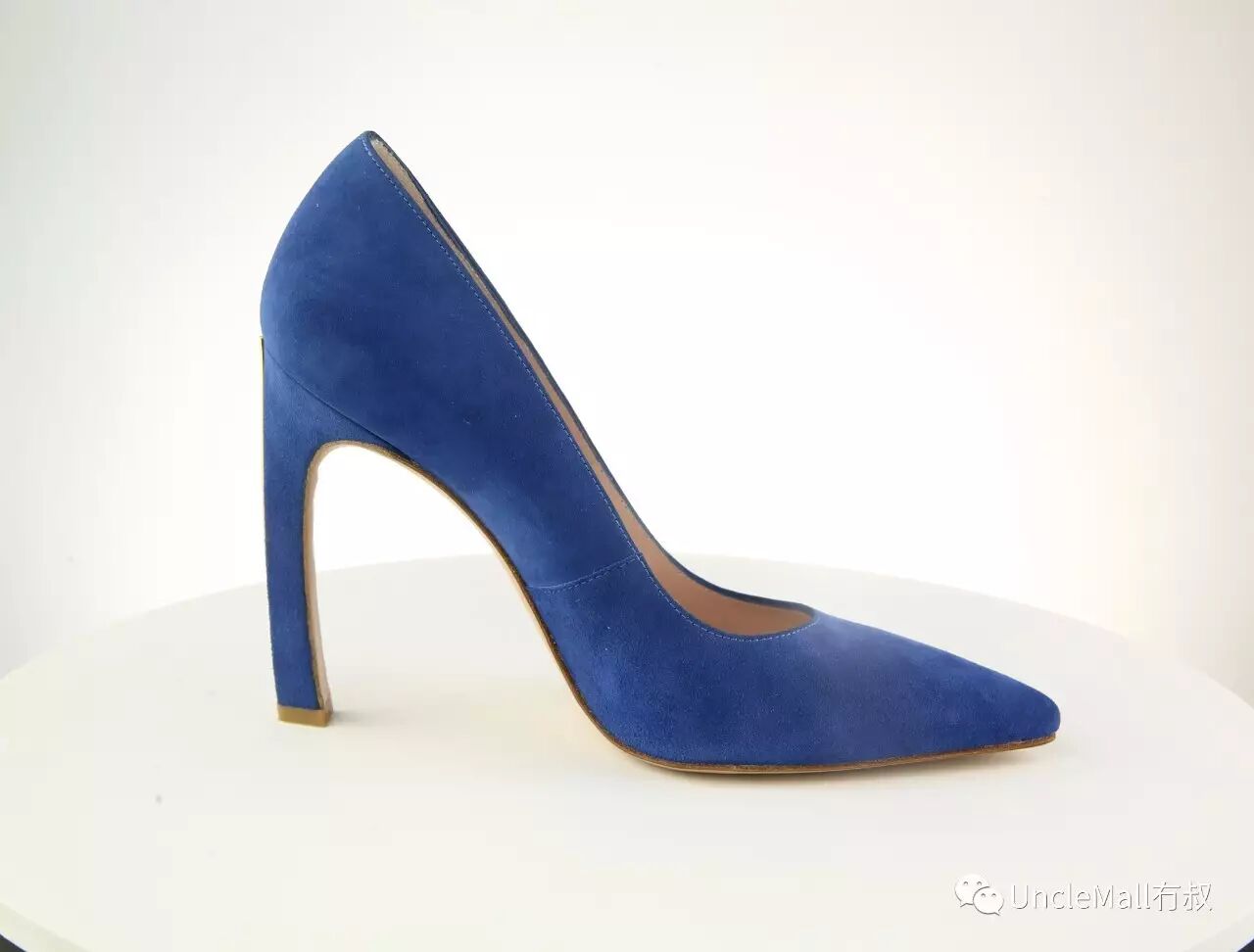 红底高跟鞋是什么牌子_高跟鞋红底鞋_红底高跟鞋的牌子