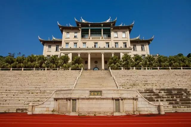 天南地北厦大人| 陈少华、赵清华:矢志笃行,在世界舞台上挥斥方遒
