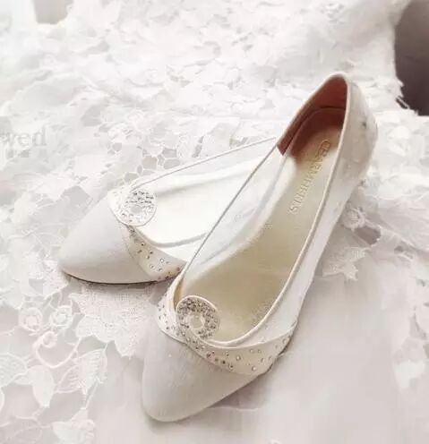 怀孕新娘婚礼禁忌大全!教你如何挑选和准备婚纱、婚鞋!-怀孕期