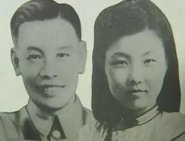 蒋经国与章亚若