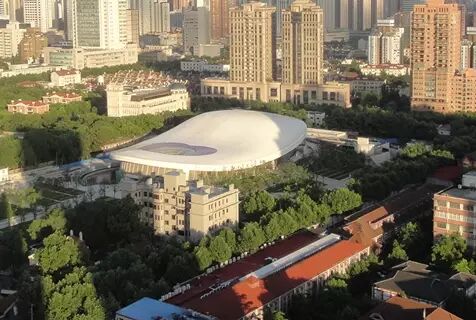如今新建的文化广场,是一个以演出音乐剧为主的大型文艺场所