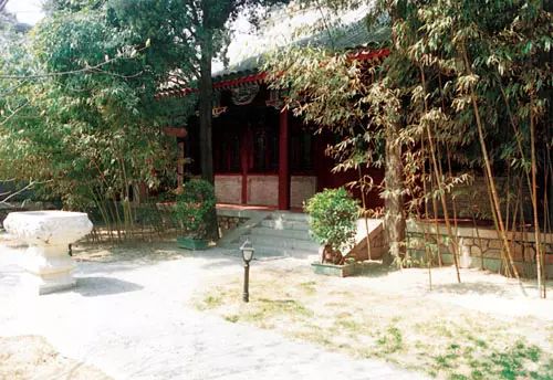 北大临湖轩