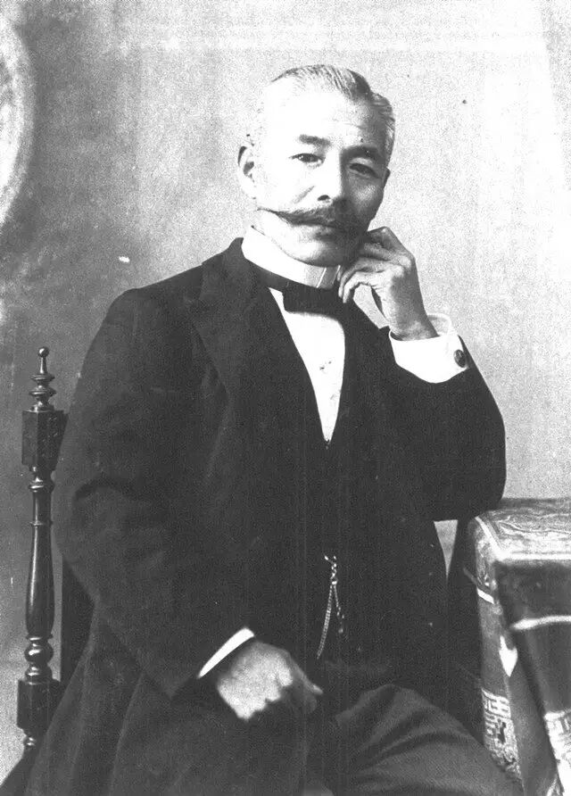 山本赞七郎肖像