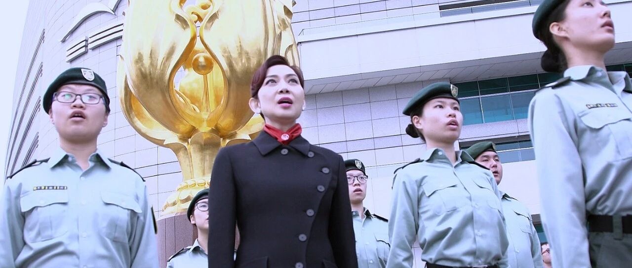 邝美云:我不明白香港怎么会有人拿别人的国旗摇旗呐喊?