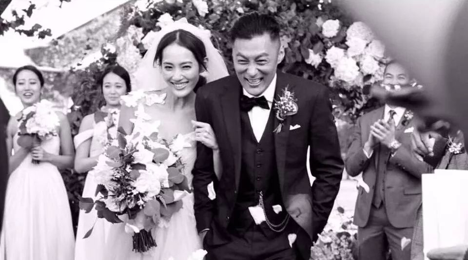 余文乐闪婚?angelababy、周冬雨的评论亮了