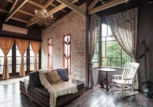 最美的风景从这8扇窗出发