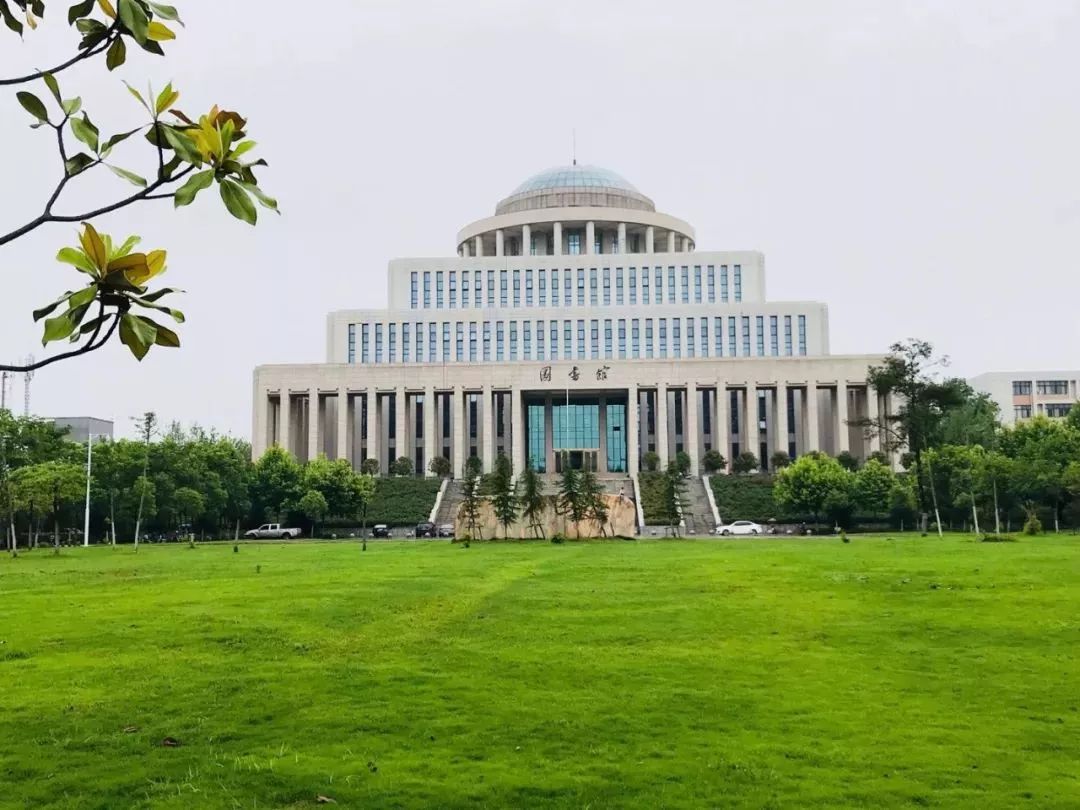 今年多少分可以上新乡学院,信阳农林学院,郑州工程技术学院?