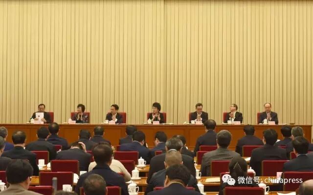 侨务官员聚京研议为侨服务 侨胞身份证使用列入重点