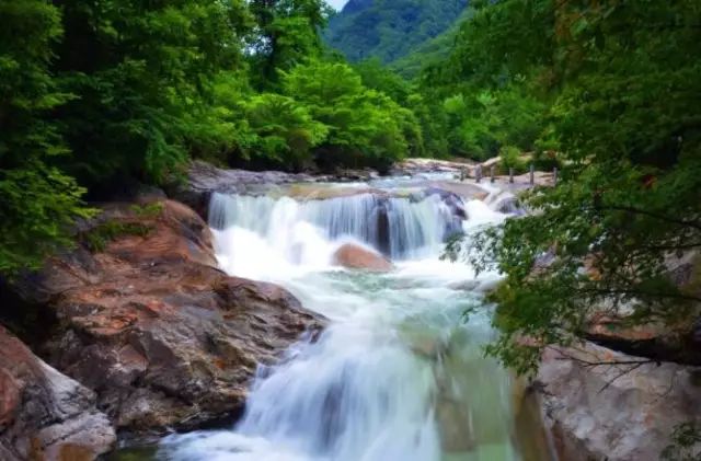 太白亚高原"5a级休闲度假旅游景区规划新闻发布暨项目推介会.