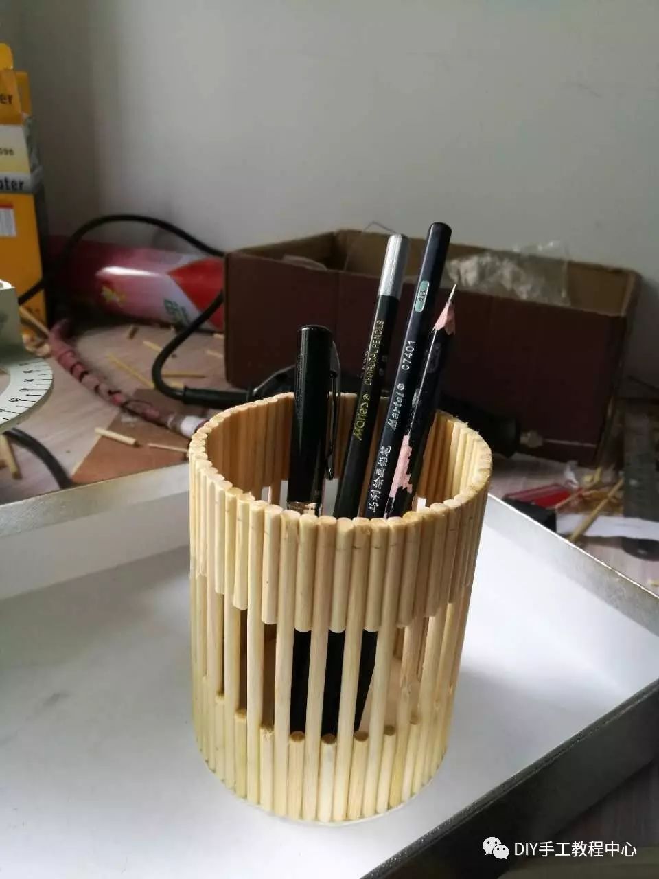 适合新手的竹签工艺品(笔筒)简单