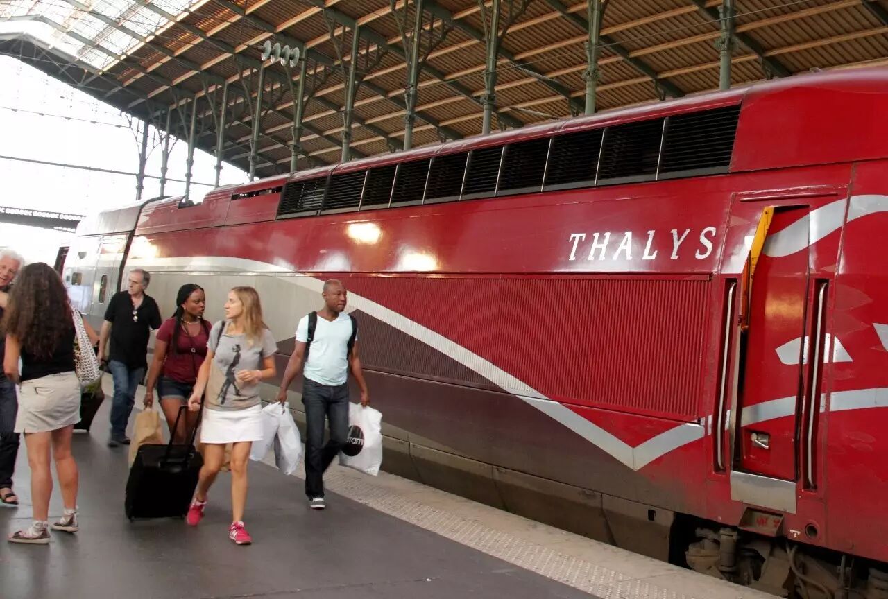 英国天价高铁引热议 对比各国高铁:看看哪家强?