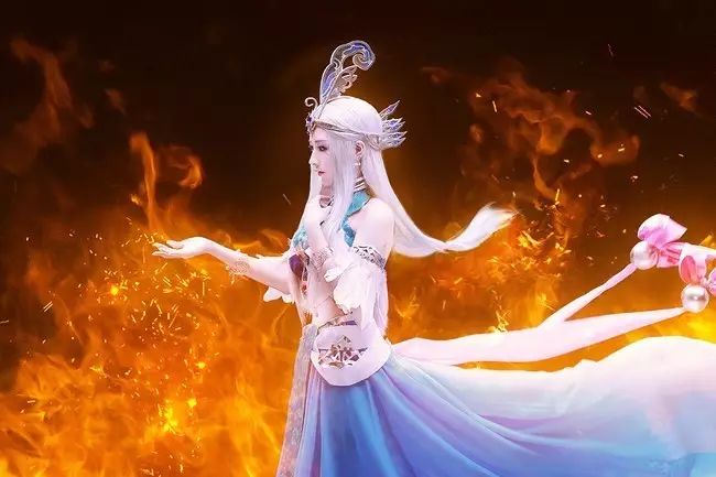 秦时明月cosplay:高渐离和雪女的唯美爱情 让人羡慕!