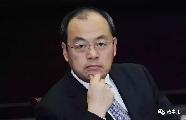 这位省长又怒了:批厅局办中介机构乱收费乱发福利