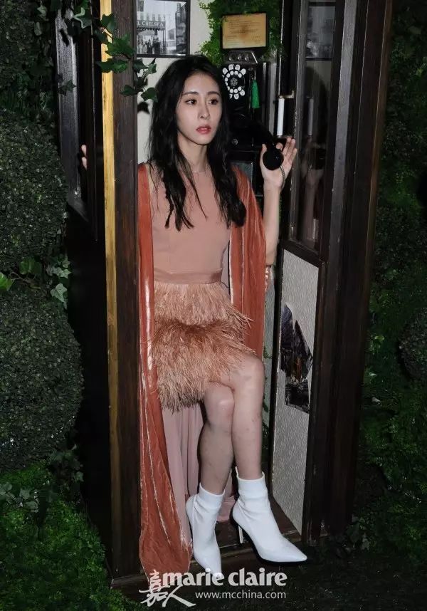明星穿搭街拍_街拍明星夏季穿搭图片_明星时尚街拍