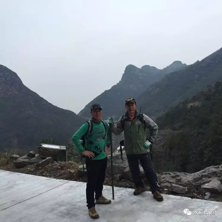 永嘉东岸的麻谷寺古道至西叶村，经行禅村，下行北岙村为终点。是一条让人身心愉悦的古道连接线路！