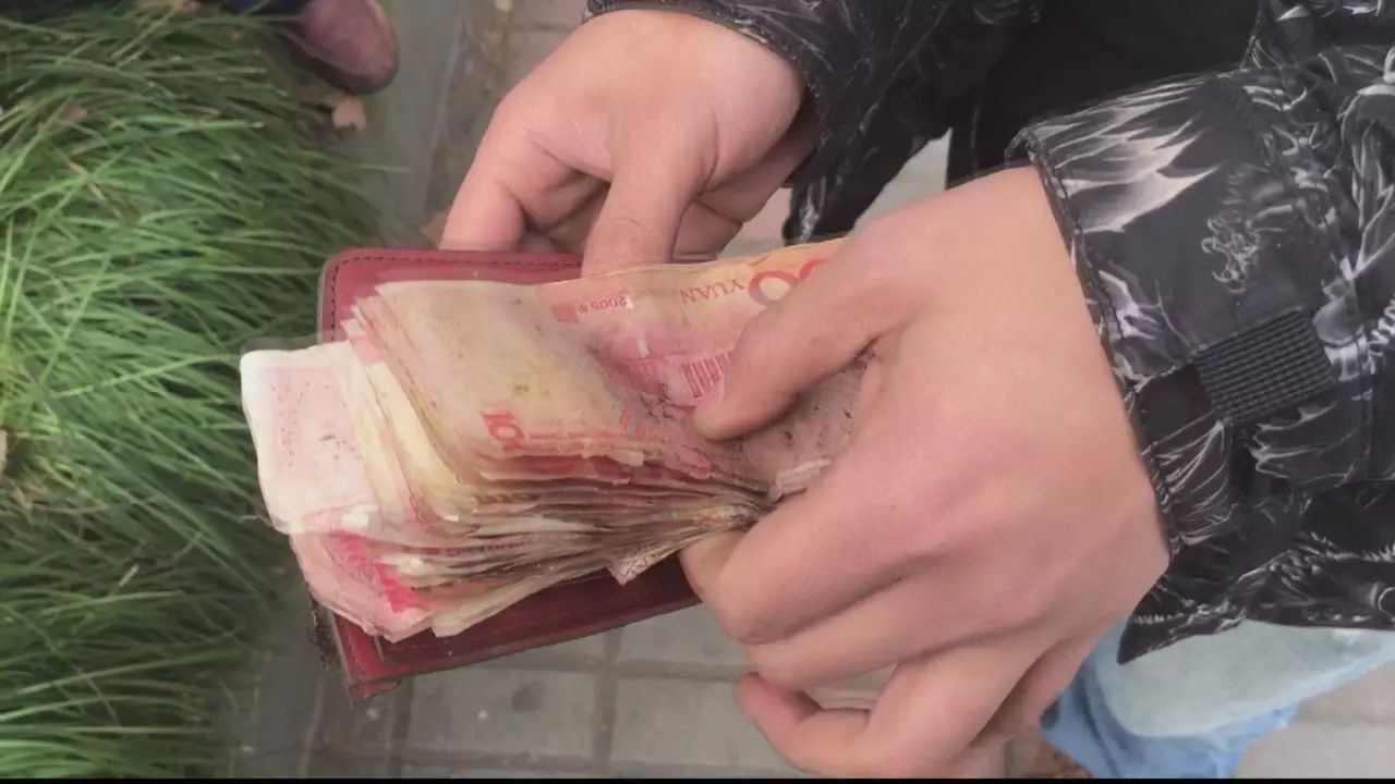 【扫一扫,扫出现金三千元&铁警查获象牙制品50多件】更多精彩看点&