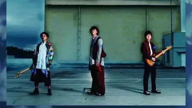 遇见“你的名字”里最闪耀的RADWIMPS!