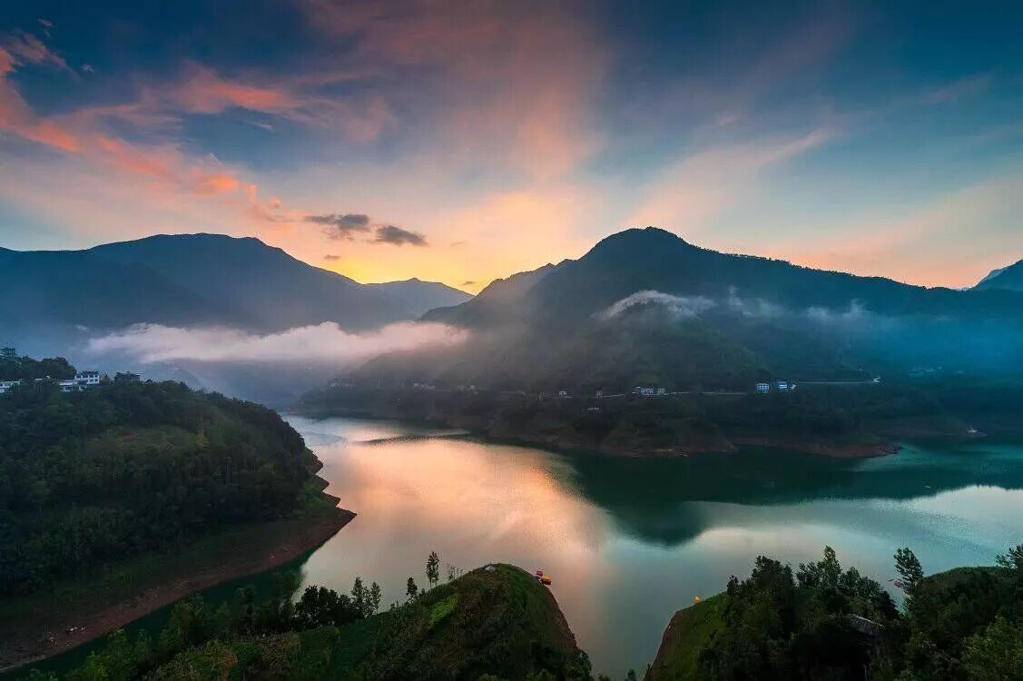 巴山湖——一个真实美丽的梦！惊艳了整个四季！如此美景，值得一看