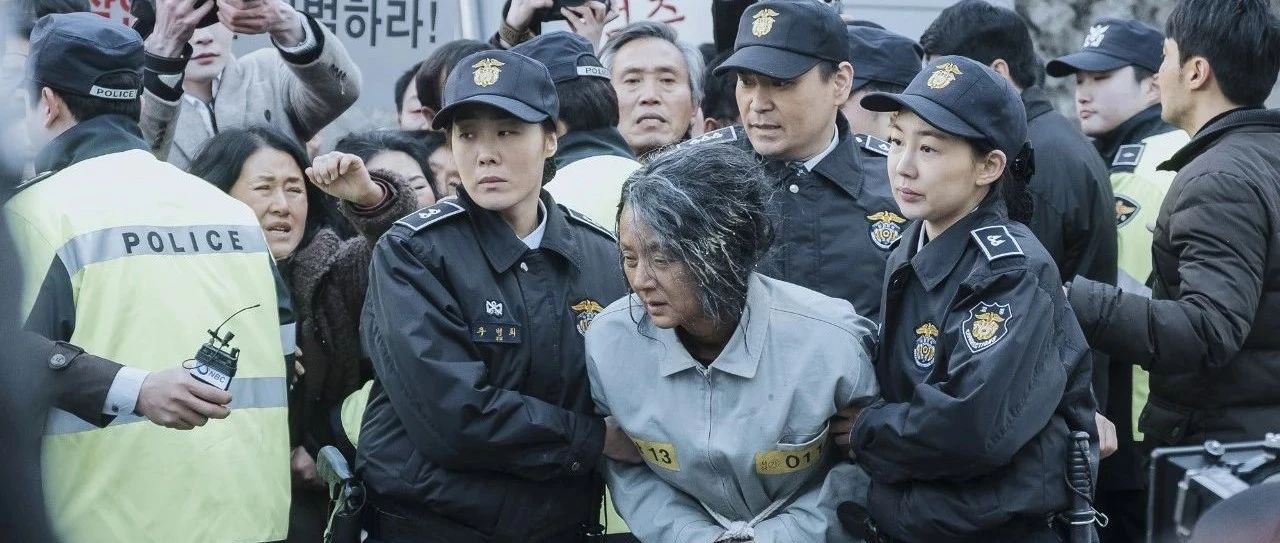 尺度惊人韩国片！为拿地皮，官商勾结杀人，合伙陷害痴呆老妇?
