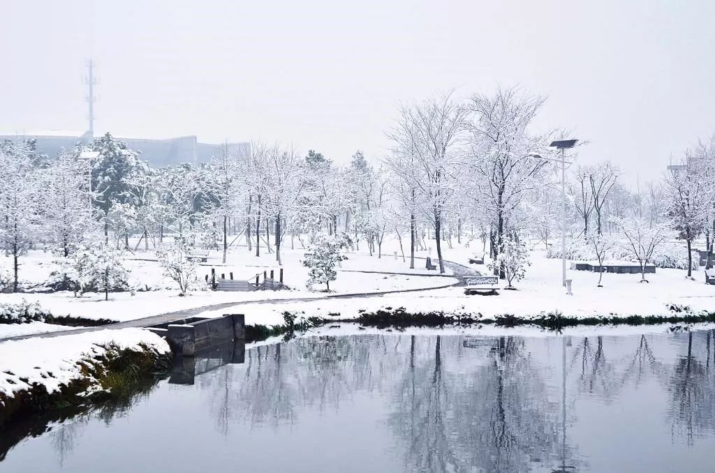 清风拂人面 冬日则是 必看一次 雪景宁工才完美的 清新冷冽的空气