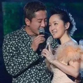 杨钰莹夫妻一曲《心雨》非常好听,静听心雨!