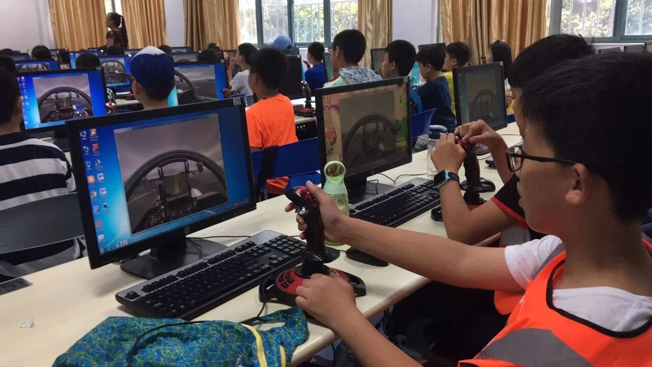 航空模型制作教程_航空模型制作_航空模型制作折叠翼弹射飞机