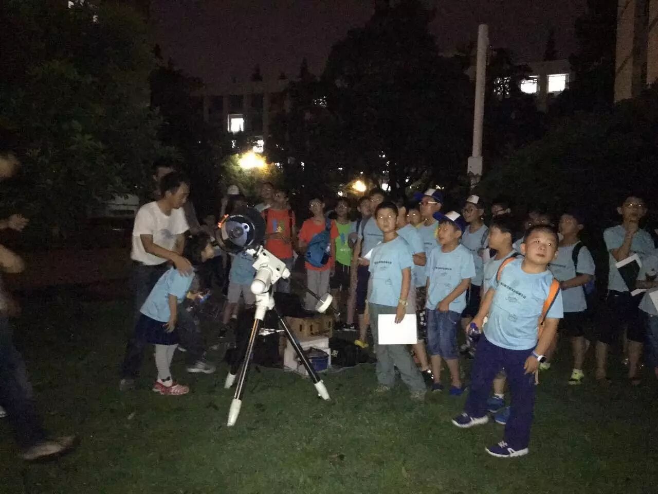 航空模型制作教程_航空模型制作_航空模型制作折叠翼弹射飞机