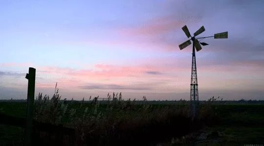 夜に溶ける、儚き旋律 — 冬日的焦虑抑制剂  [.que]