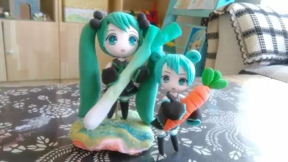 初音未来人偶手办(3)超轻粘土图解教程