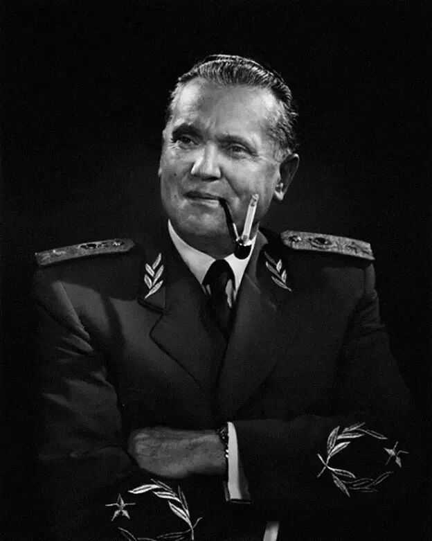 拍摄灵魂的大师 | 尤素福·卡什