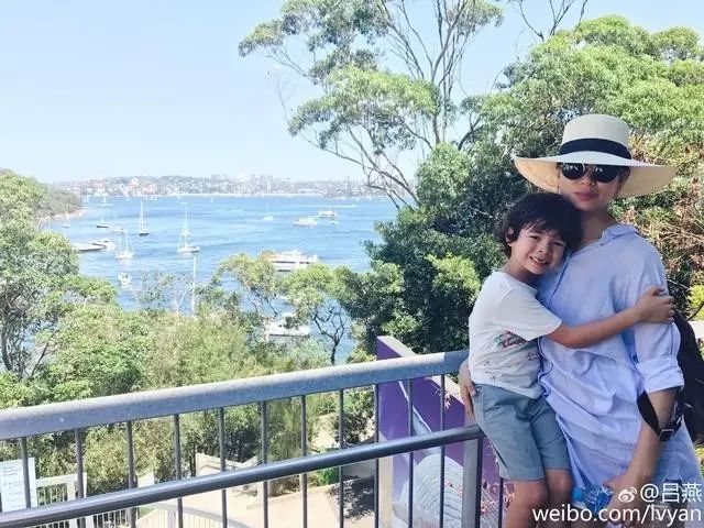 ​她是中国人眼里的“最丑”超模,却是西方人眼中的绝代佳人!