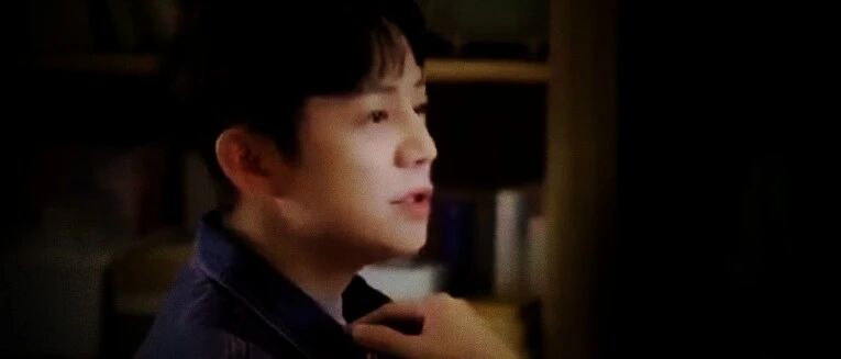 何炅凌晨3点道歉!