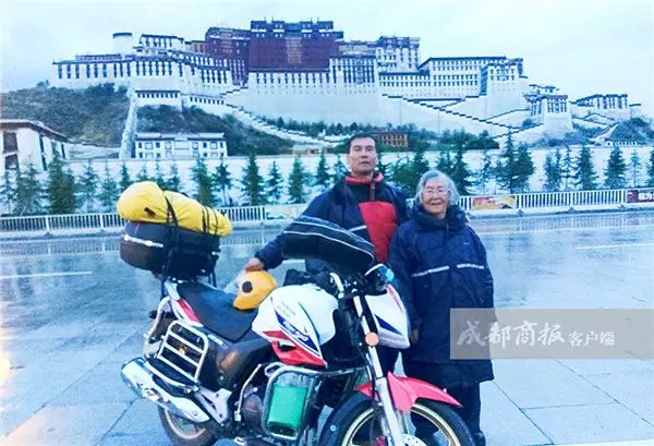 84岁老太太骑行5000公里去西藏，竟然还说扫兴！ - 28