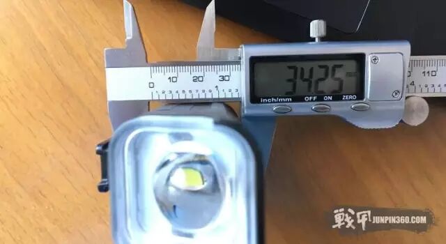 纳丽德B10（BLACK）高亮骑行车灯评测报告插图14