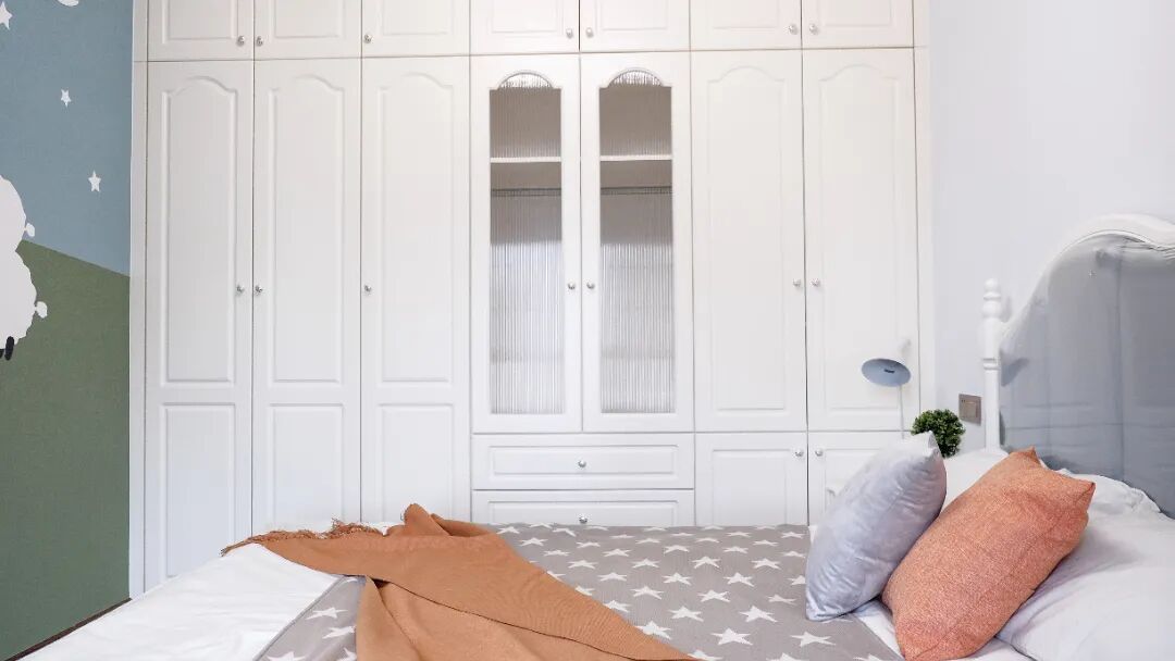 卧室刷大白墙，这家太惊艳了！_28