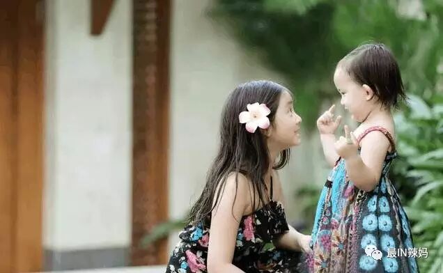 黄磊给女儿取名诗意满满,杨澜王力宏却这么任性,这对孩子好吗?