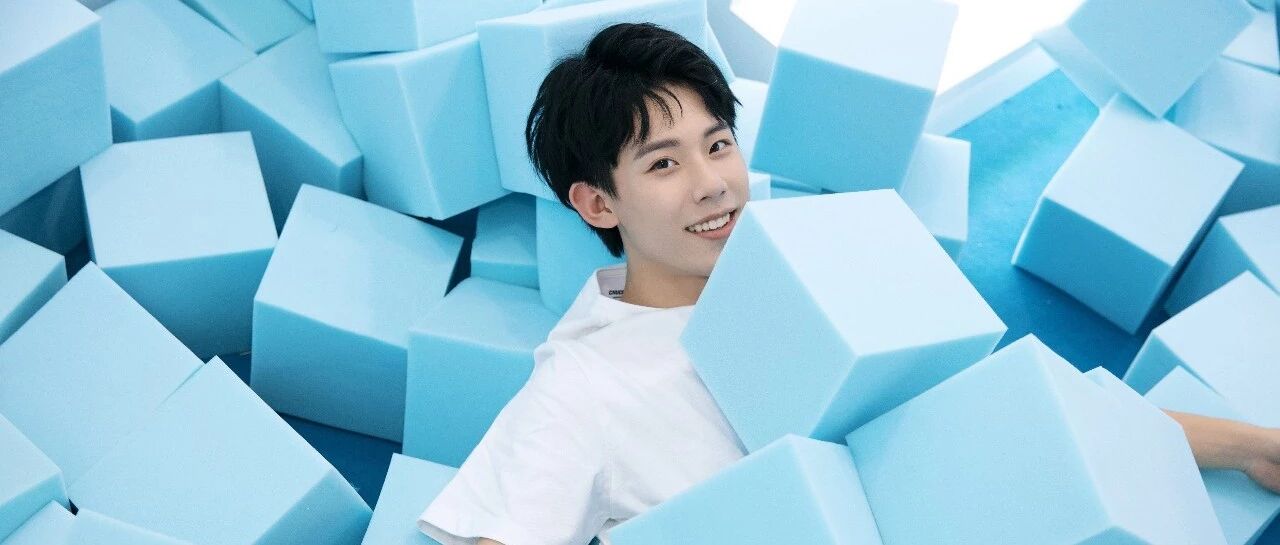 周奇丨这个少年很可