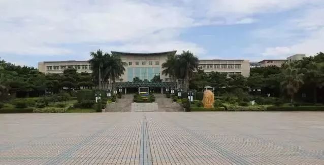 坑梓中心小学