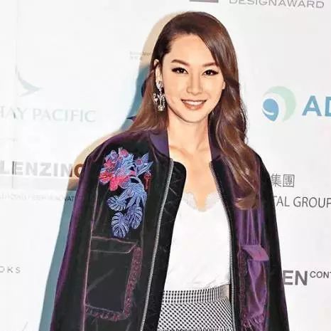 徐子珊重返校园读硕士 称港姐很难取得一百分!