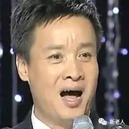 阎维文深情演唱《夫妻情》,感人至深!第一句就听哭了~